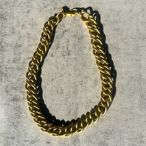 Erwin Pearl Necklace - Beautiful Chunky Gold Designer Piece